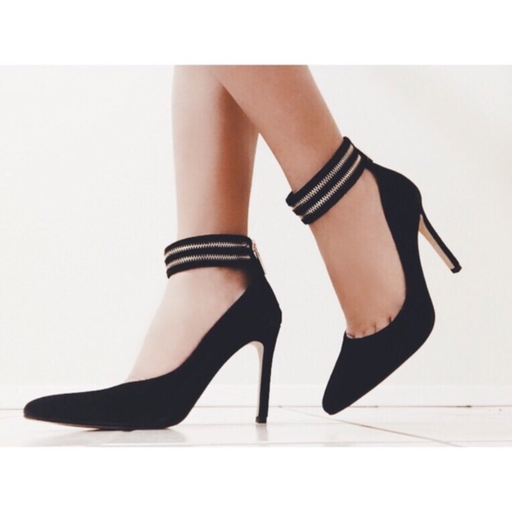 Banana Republic Gayle Zip Ankle Suede Heels Size 7